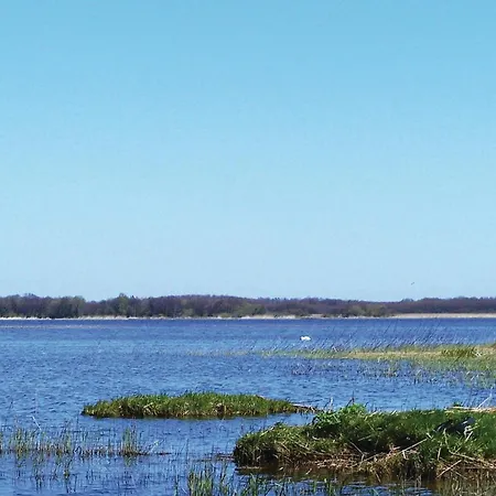 別荘 2 Bedroom Lovely In